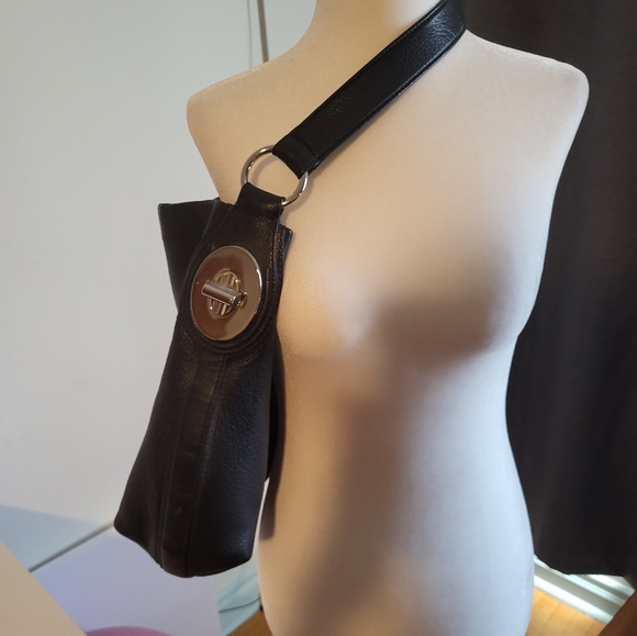 COACH BLACK LEATHER shoulder bag. Excellent condition. - Picture 3 of 11